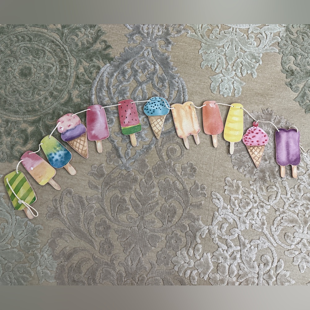 Ice cream garland